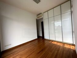 Latitude (D10), Condominium #450554391